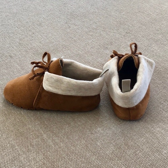 Fold-over Moccasins, tan/brown faux suede - Picture 3 of 3